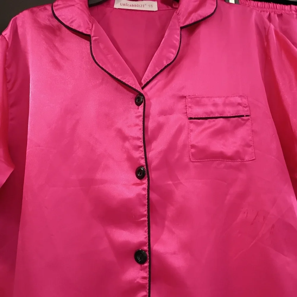 UNICABBIT21 Hot Pink Satin Pajama Set for Big Girls Cute Size 16 Youth‎ EUC